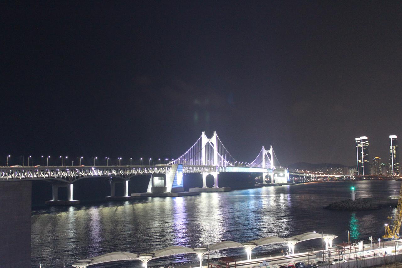 The Blue Guesthouse Ciudad Metropolitana de Ciudad Metropolitana de Busan Exterior foto